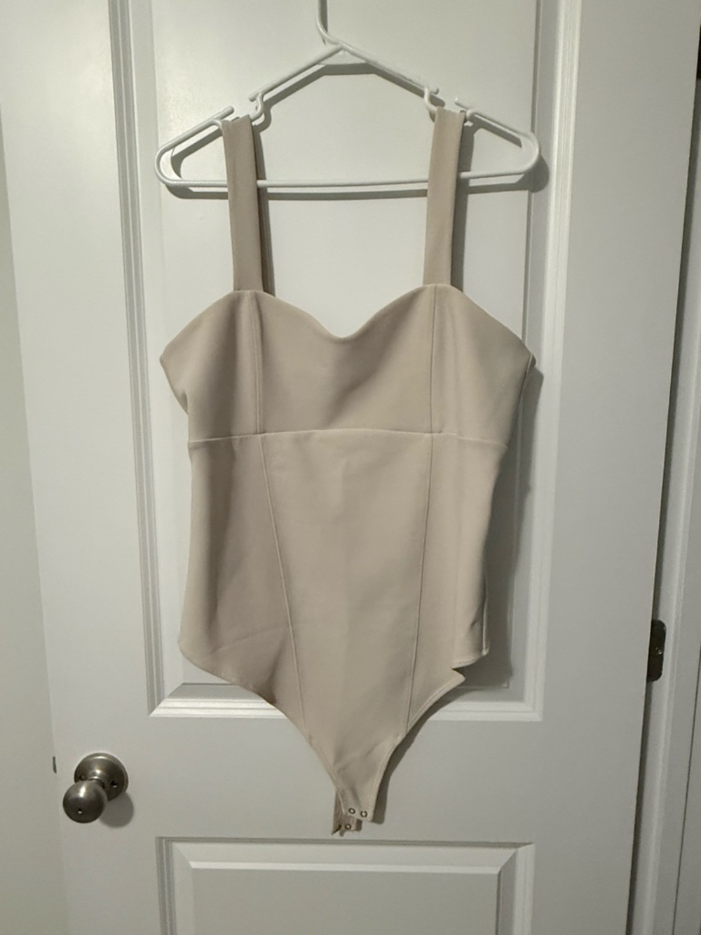 Abercrombie & Fitch Cream Structured Sweetheart Bodysuit